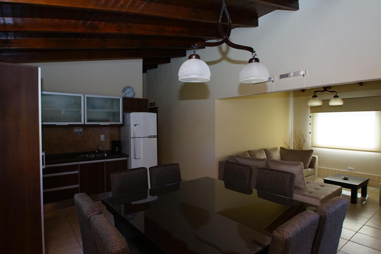 Complejo De Cabanas Atrapasuenos El Calafate Exteriér fotografie